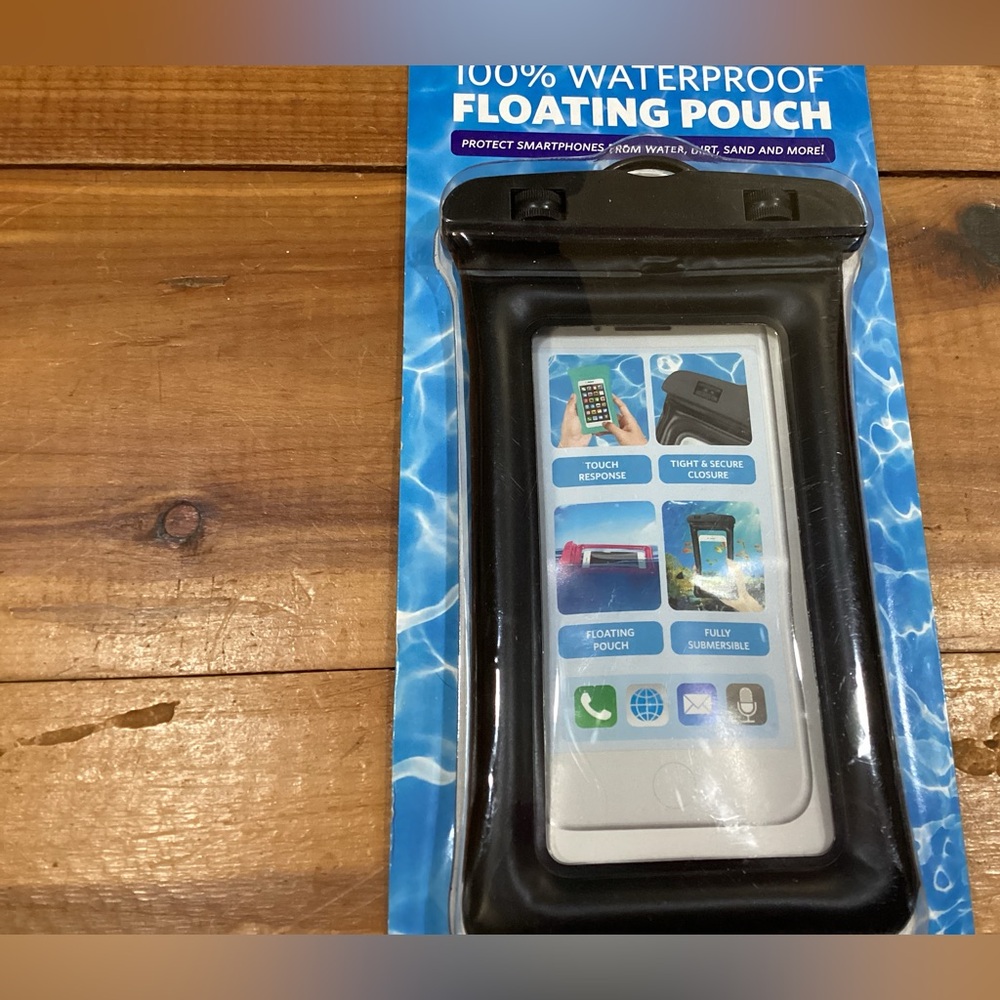 DryPro 100% waterproof floating pouch with strap for smartphones